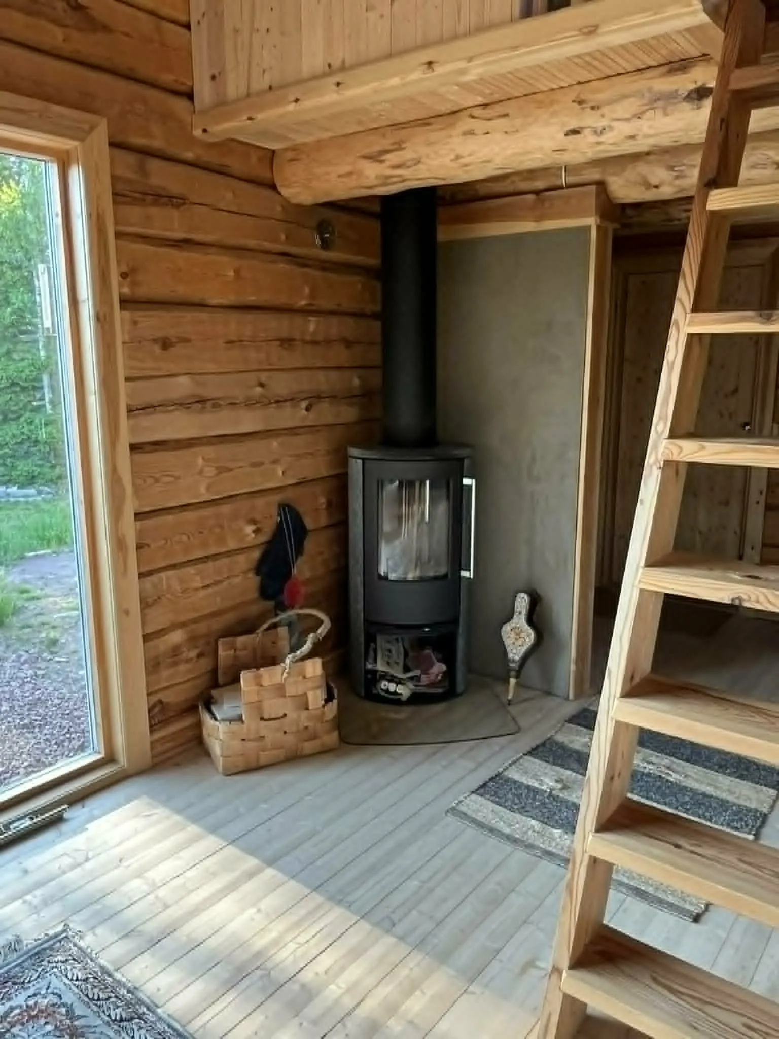 Gäststuga, inne