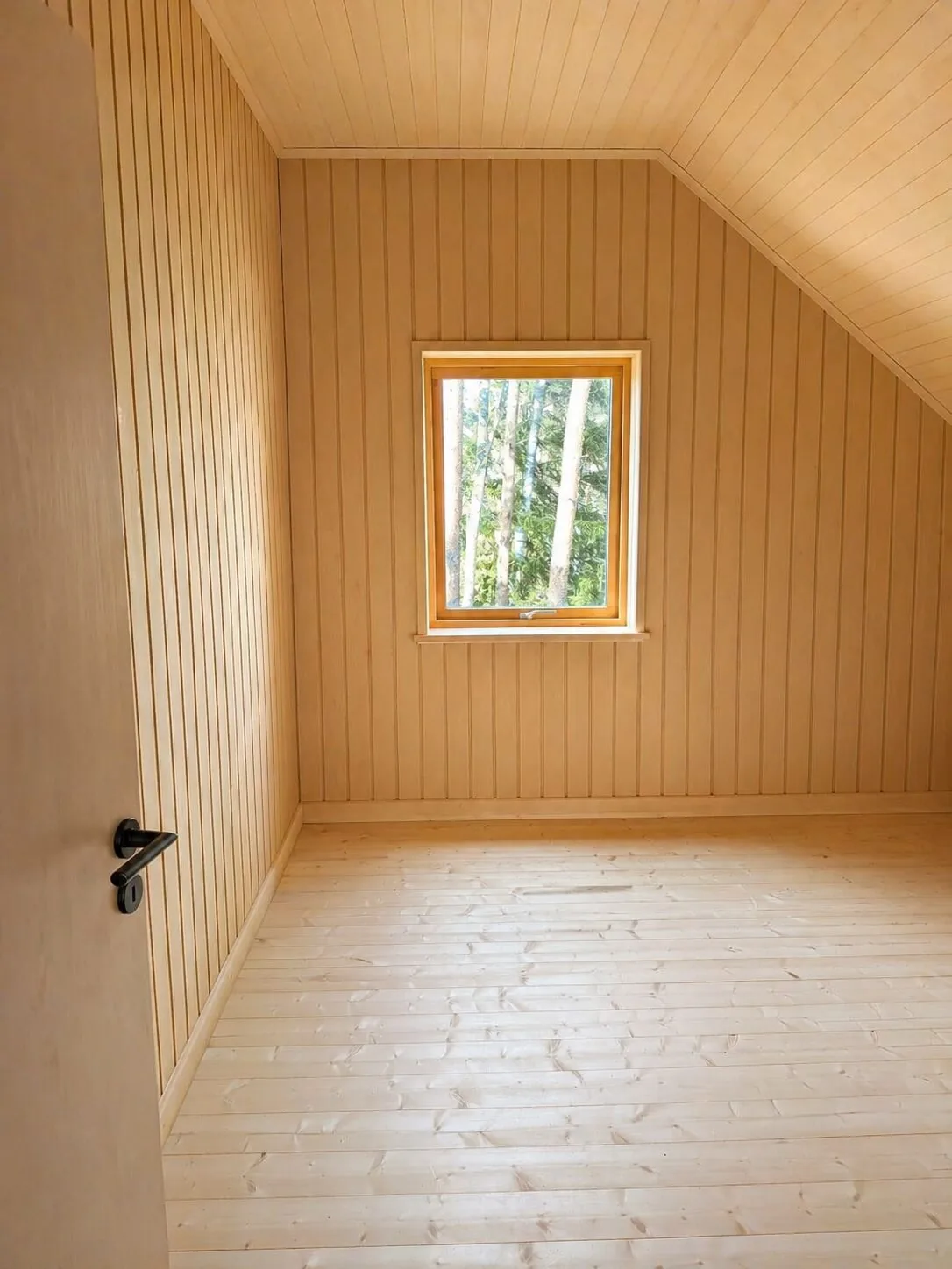 Sovrum 2, övre plan